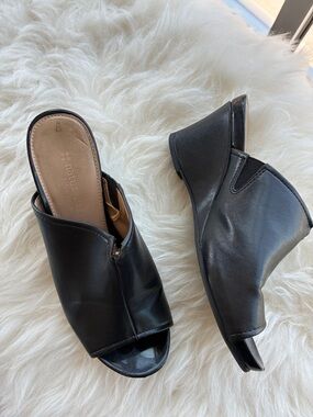 Naturalizer wedge leather black 6